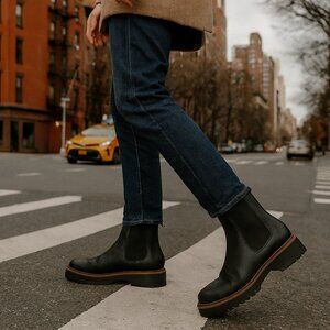 Sam Edelman Men’s Black Leather Chelsea Boots Sz 8.5